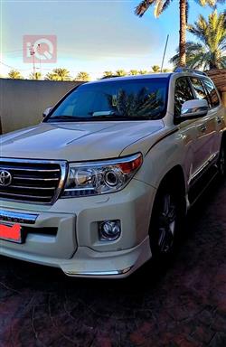 تويوتا لاندكروزر